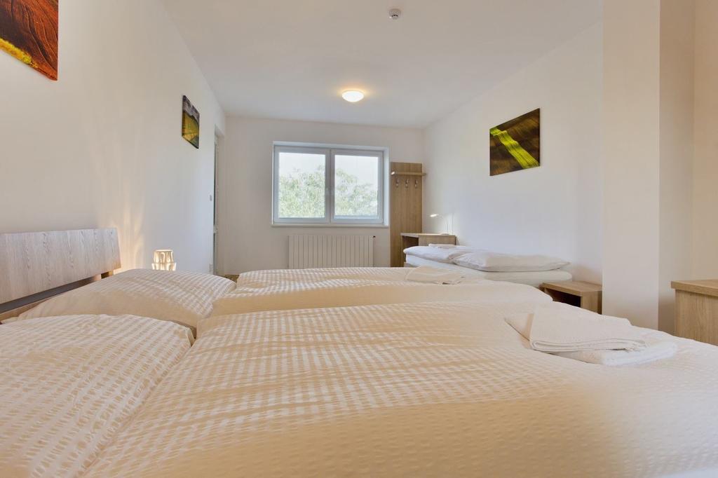 Rokava Hotel Rohatec Bagian luar foto