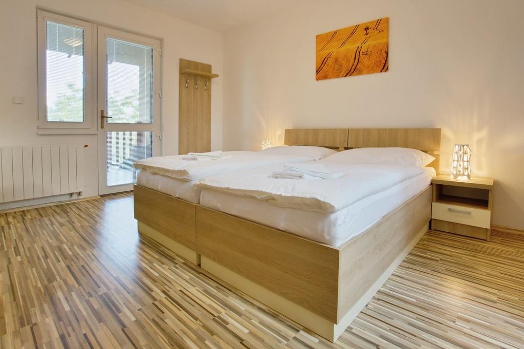 Rokava Hotel Rohatec Bagian luar foto